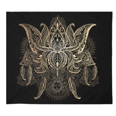 The Unfurling Lotus - A Tapestry Woven with Threads of Divinity and Exquisite Detail!